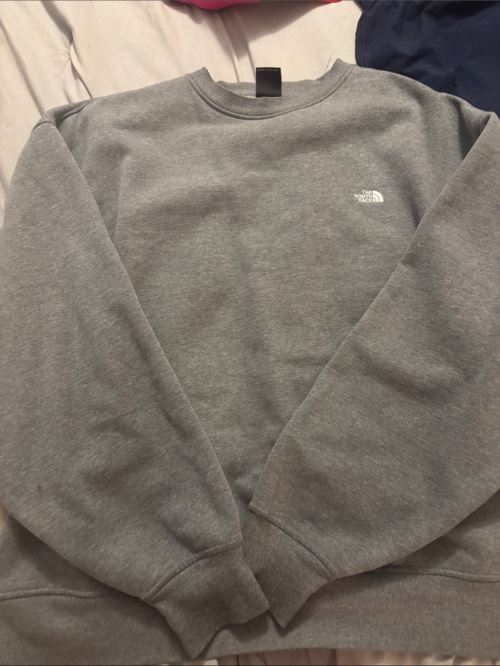 the north face women’s mock neck sweatshirt size medium